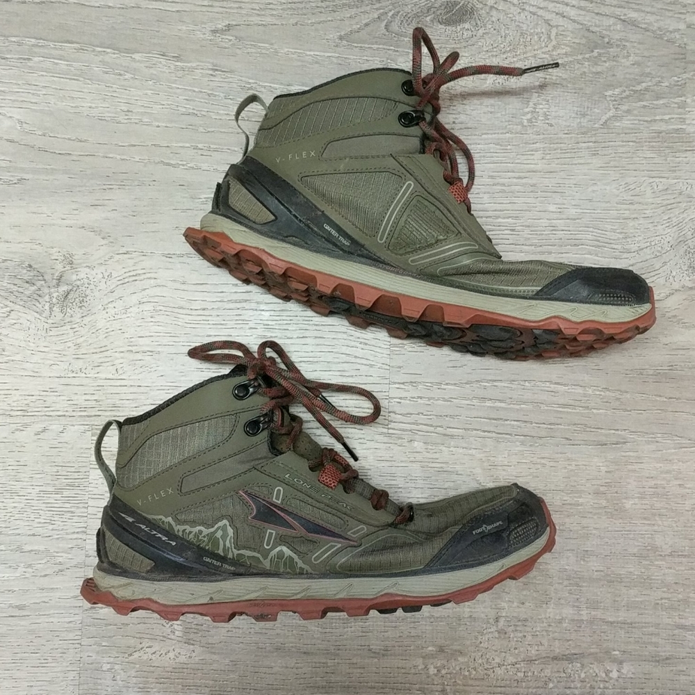 Altra Men's 9.5 Hiking Boots Lone Peak Trail Shoes